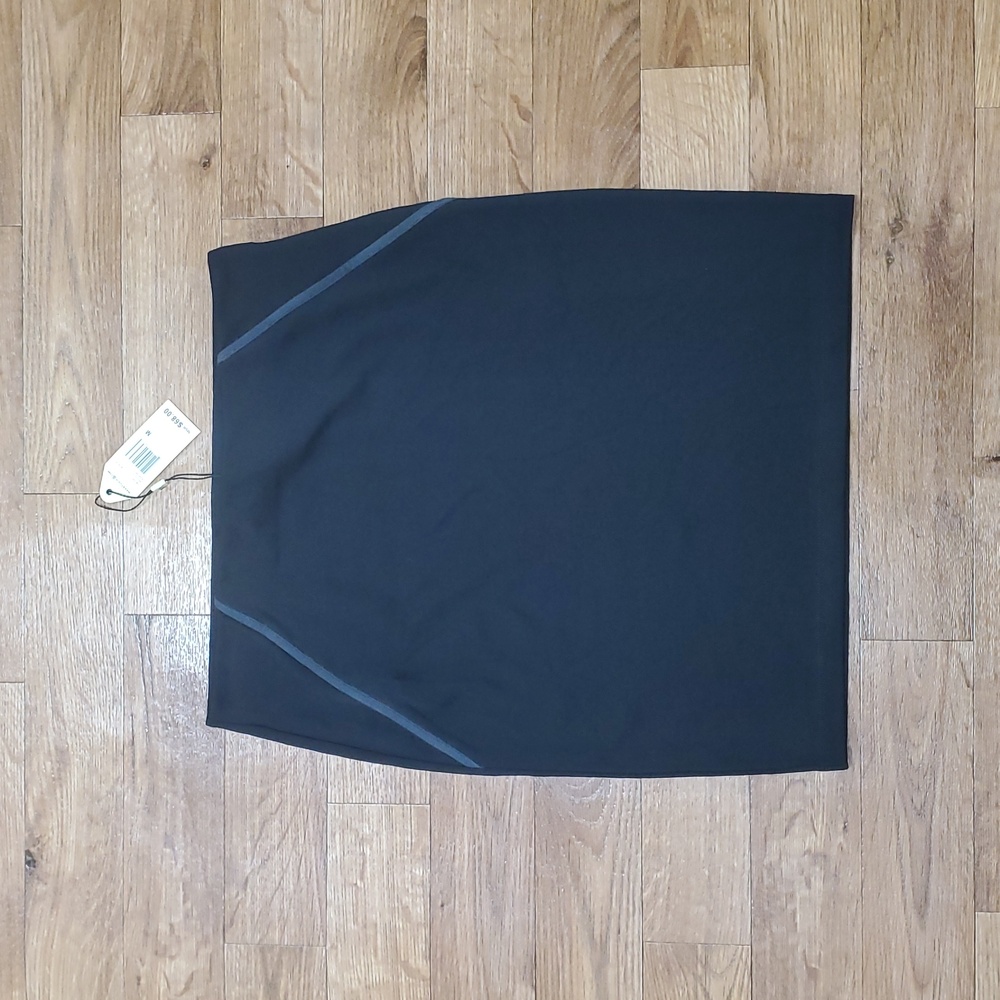 Sophie Max Black Skirt with Gray Details - Picture 1 of 7